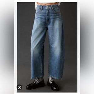 Pilcro Heritage Curve Mid-Rise Wide-Leg Jeans